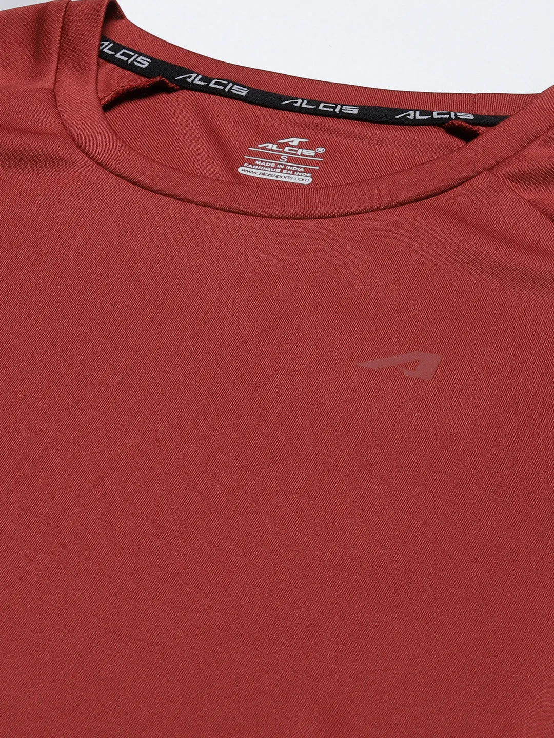 Alcis Women Rust Red Slim Fit Training or Gym T-shirt