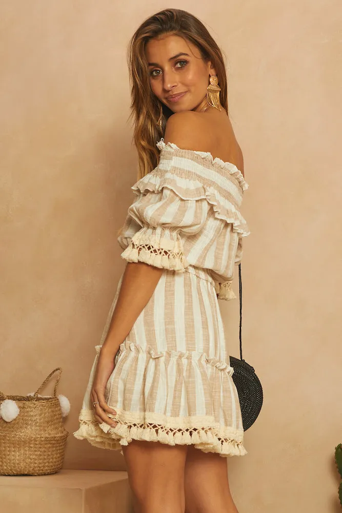 Close Call Dress Beige