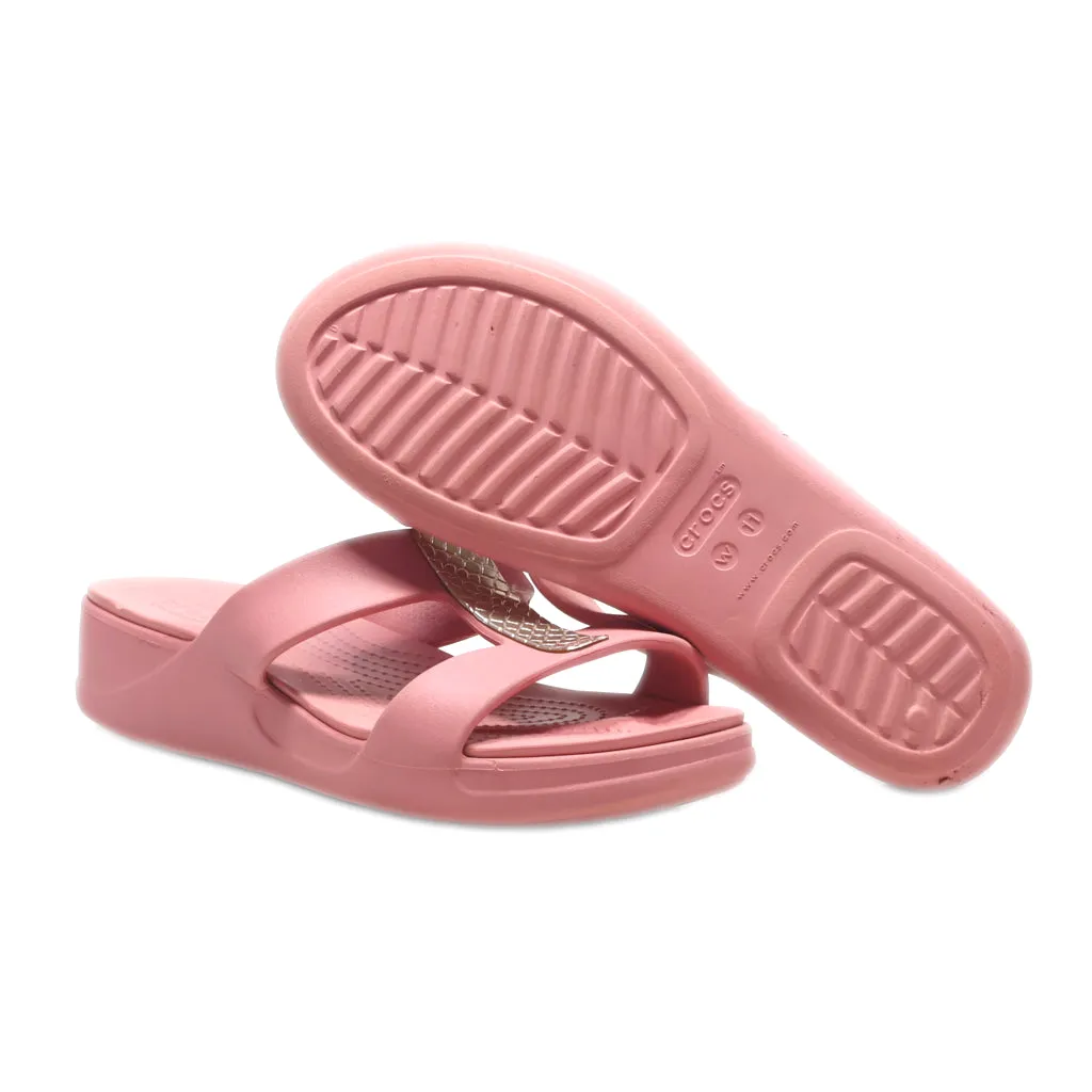 Crocs Monterey Metallic Wedge Sandals Rubber Pink Colour For Women