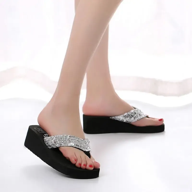Flip Flops Women Slippers Beach Sandals Sequins Bling Shoes For Women 2022 Wedges Platform Slippers Female Luxury Designer Shoes