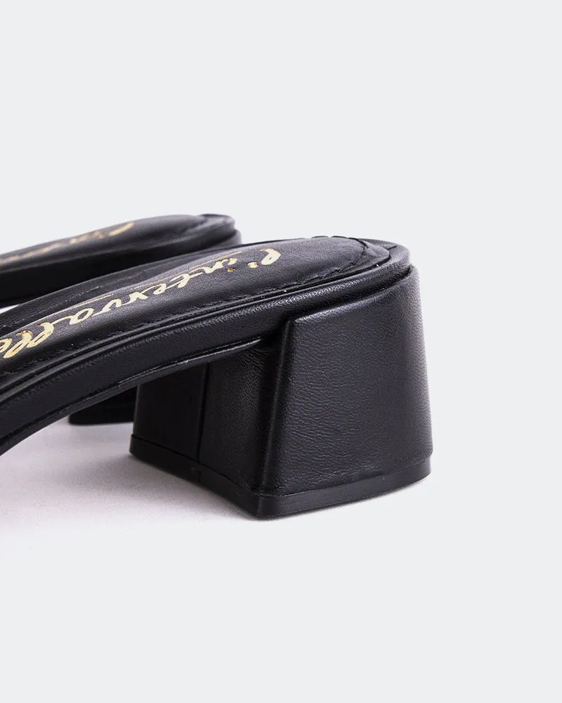 Fortunata Black Leather