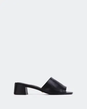 Fortunata Black Leather