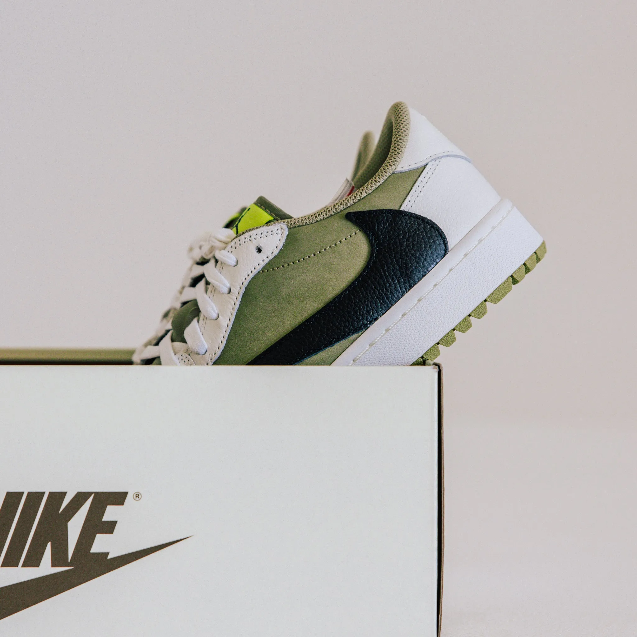 Jordan 1 Retro Low Golf Travis Scott Neutral Olive