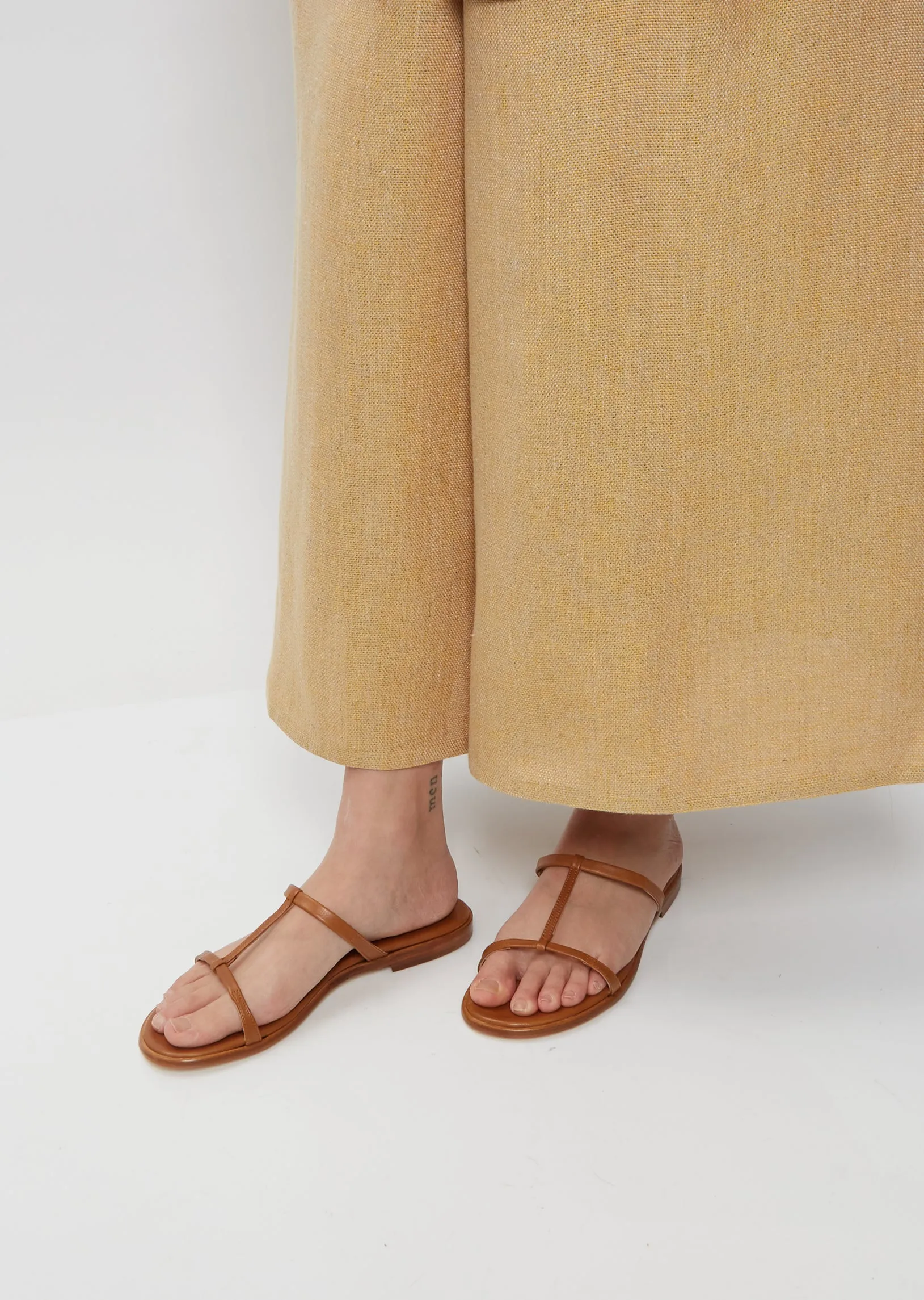 Lips Savana Sandals — Camel