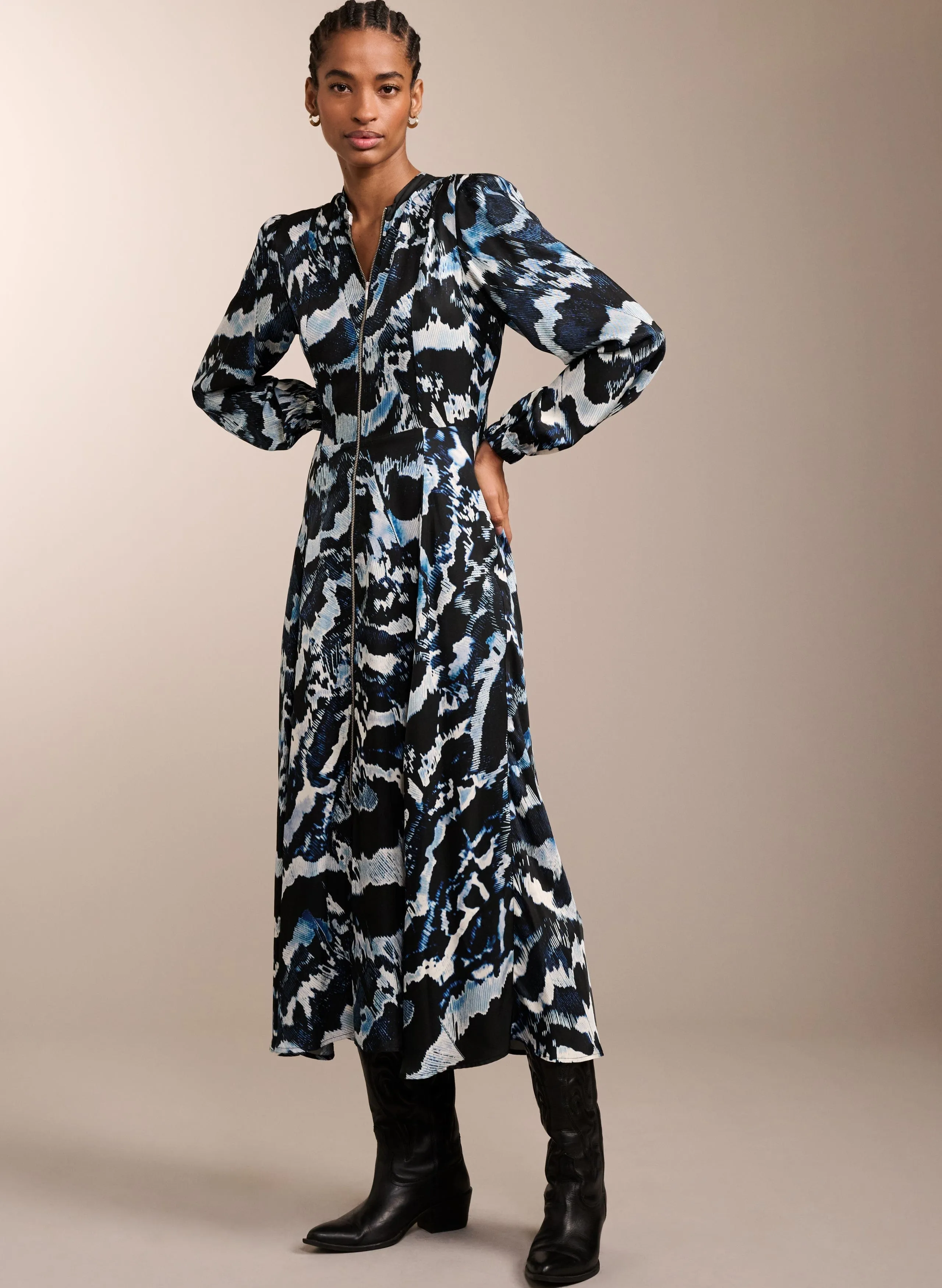Maja Viscose Satin Dress | Black & Blue