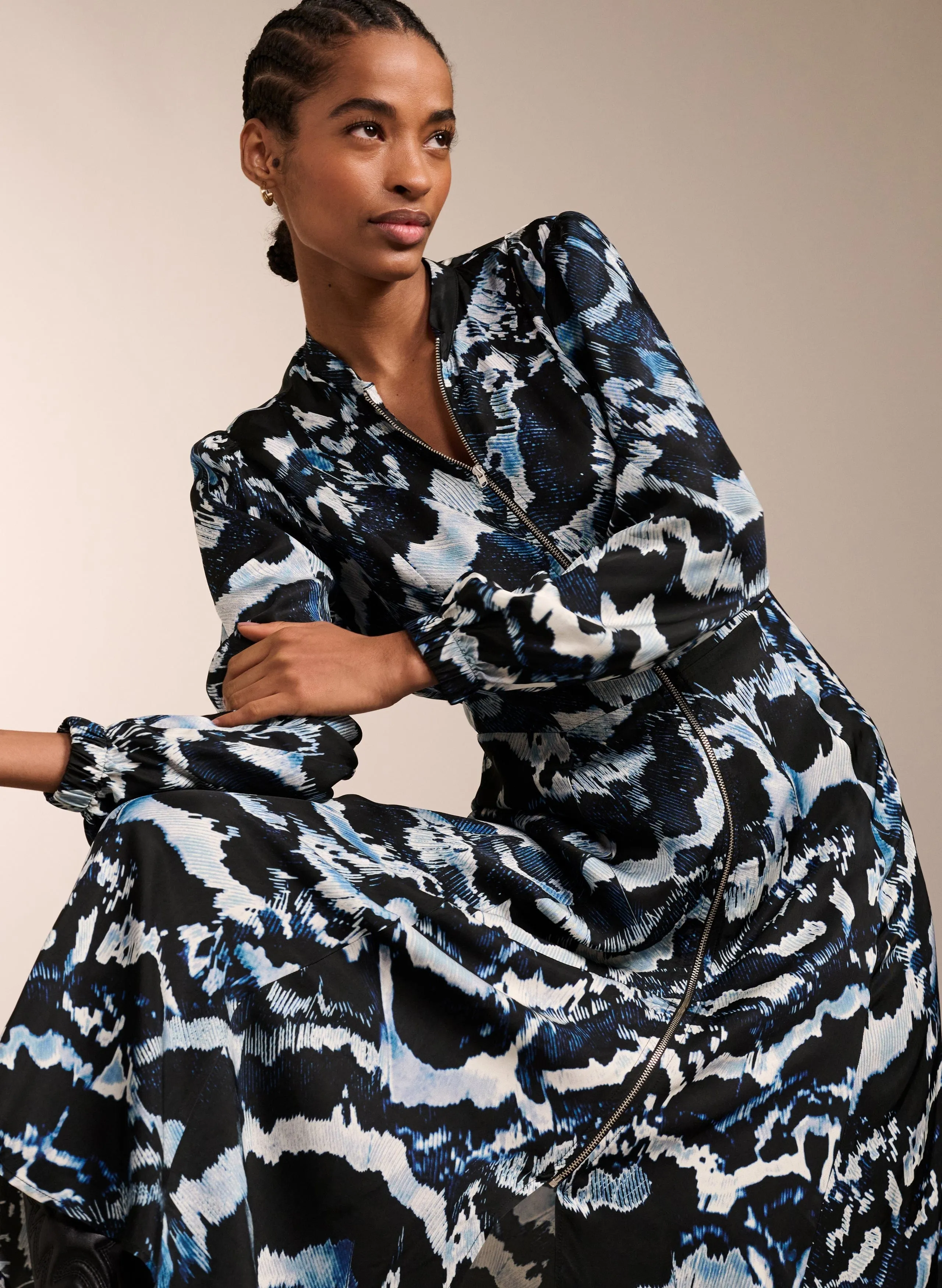 Maja Viscose Satin Dress | Black & Blue