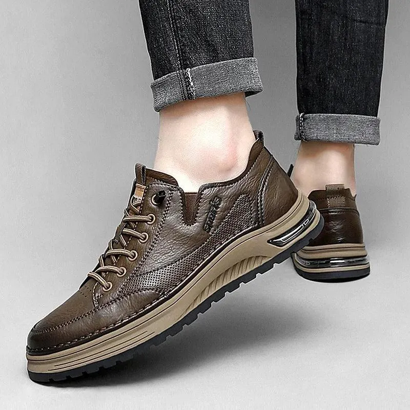 Men's Casual Shoes: Leather Business Antiskid Sneakers - TSS186