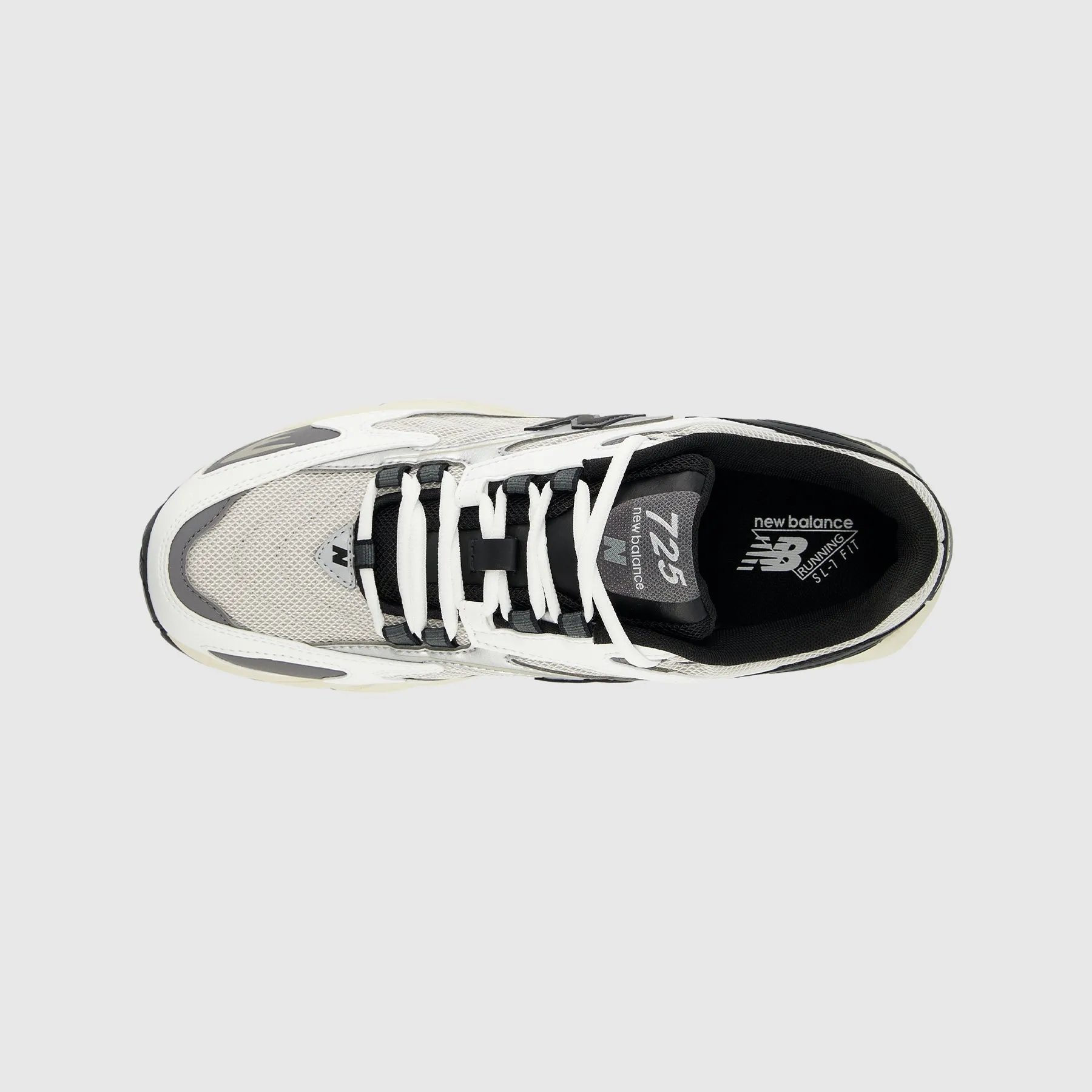 New Balance ML725