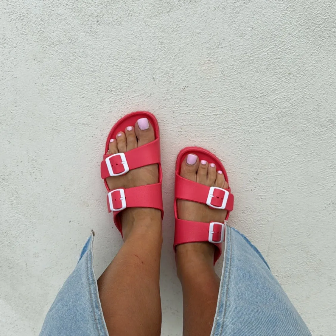 Sea Sandals 1 Coral
