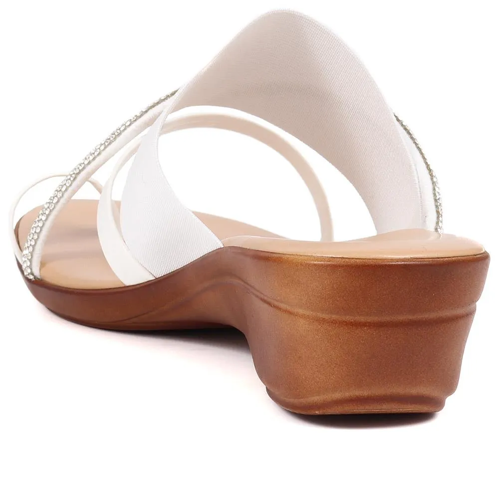 Smart Toe-Post Sandals - CLUBS37015 / 323 813
