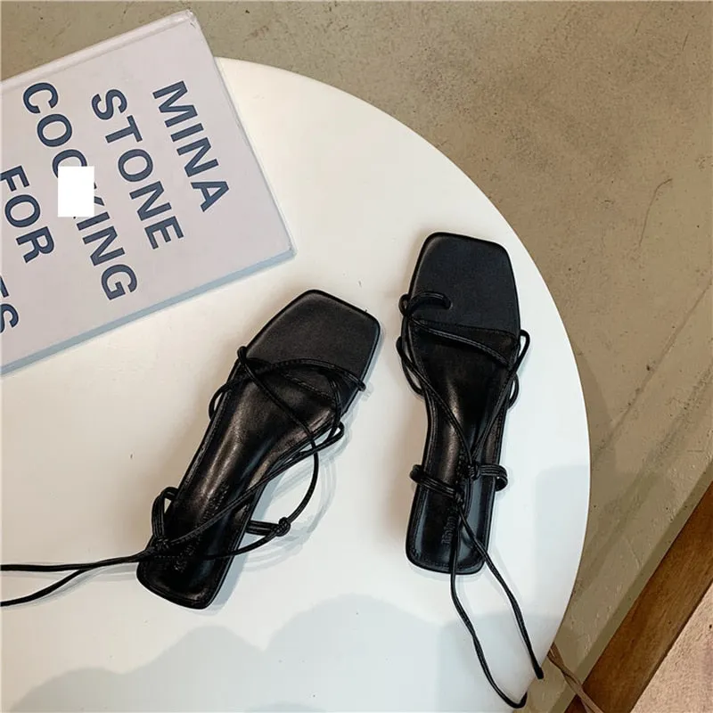 xiangtuibao Summer Women Sandal Fashion Square Toe Flats Heel Lace Up Gladiator Sandal Outdoor Dress Narrow Band Shoes